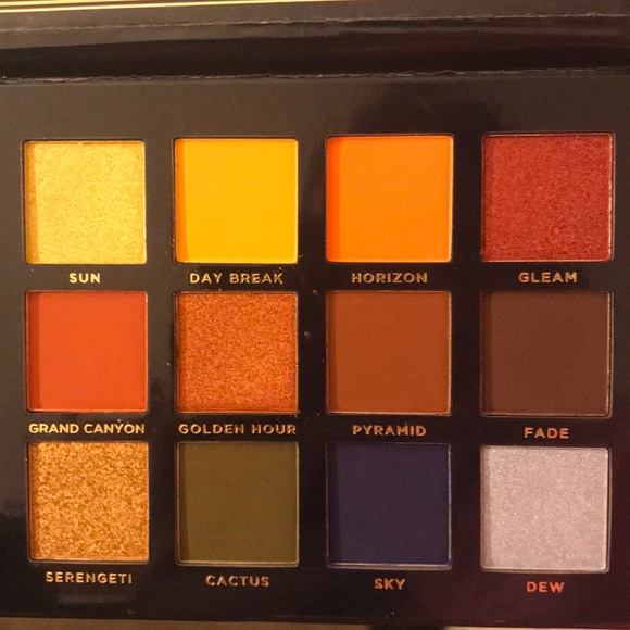 Ace beaute eyeshadow palette - Picture 2 of 3